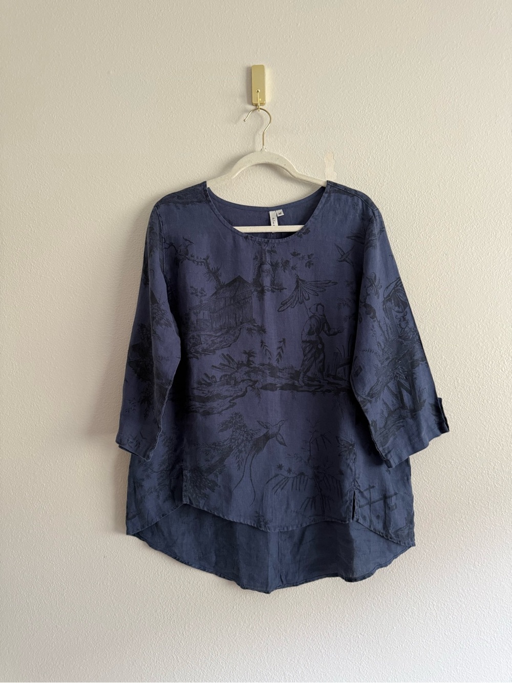 Kleen Linen Navy Asian print Art Design Top Women’s Size M